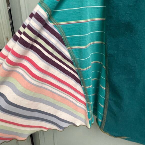 New Elisabethan Upcycled Patchwork Sz XL Multi Color Eco Friendly Recycled Tee - Picture 4 of 5